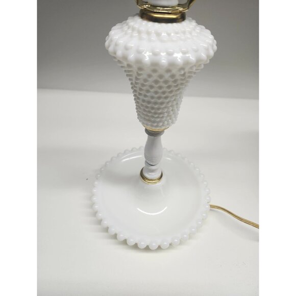 Hobnail Milk Glass Mid-Century Vintage Tiered Lamp, Tested & Works - Picture 3 of 11